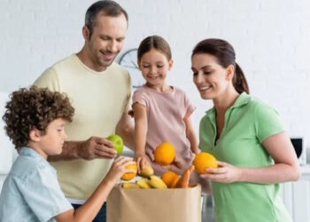 Поляки несвідомо викидають величезну кількість їжі на рік - Moja Polska