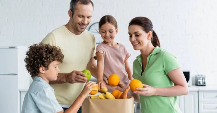 Поляки неосознанно выбрасывают огромное количество еды в год - Moja Polska